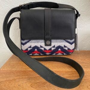 Pendleton Tecopa Hills Square Crossbody Bag NTW